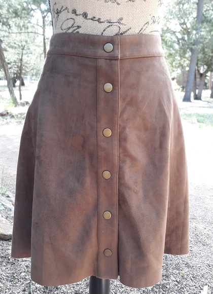 Suede-like Short Skirt - Picture 1 of 6